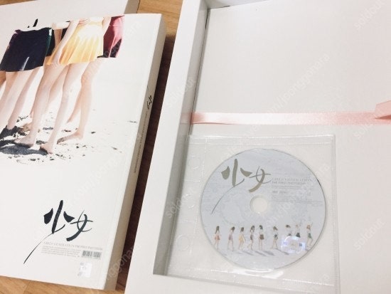Girls' Generation First Photo Book In Tokyo - Official SNSD Collection