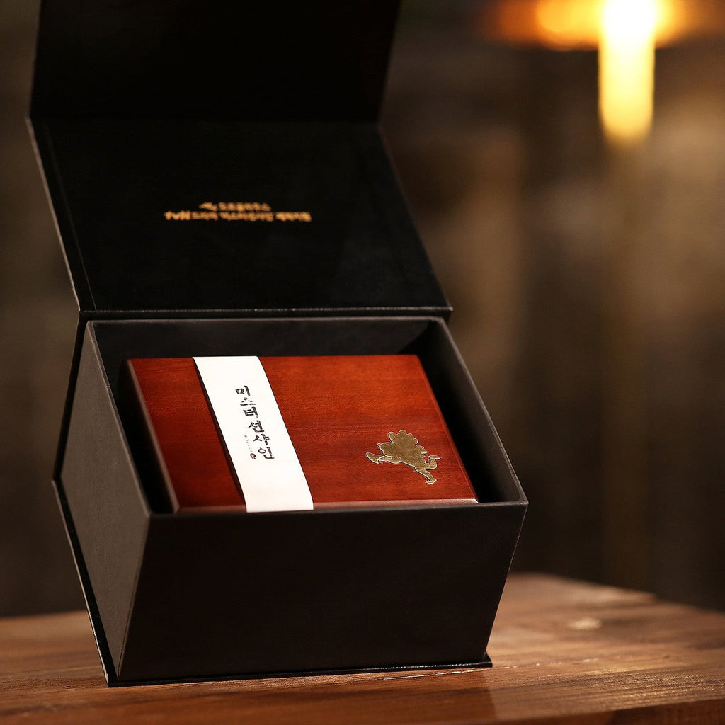 Eugene Choi’s Iconic Music Box