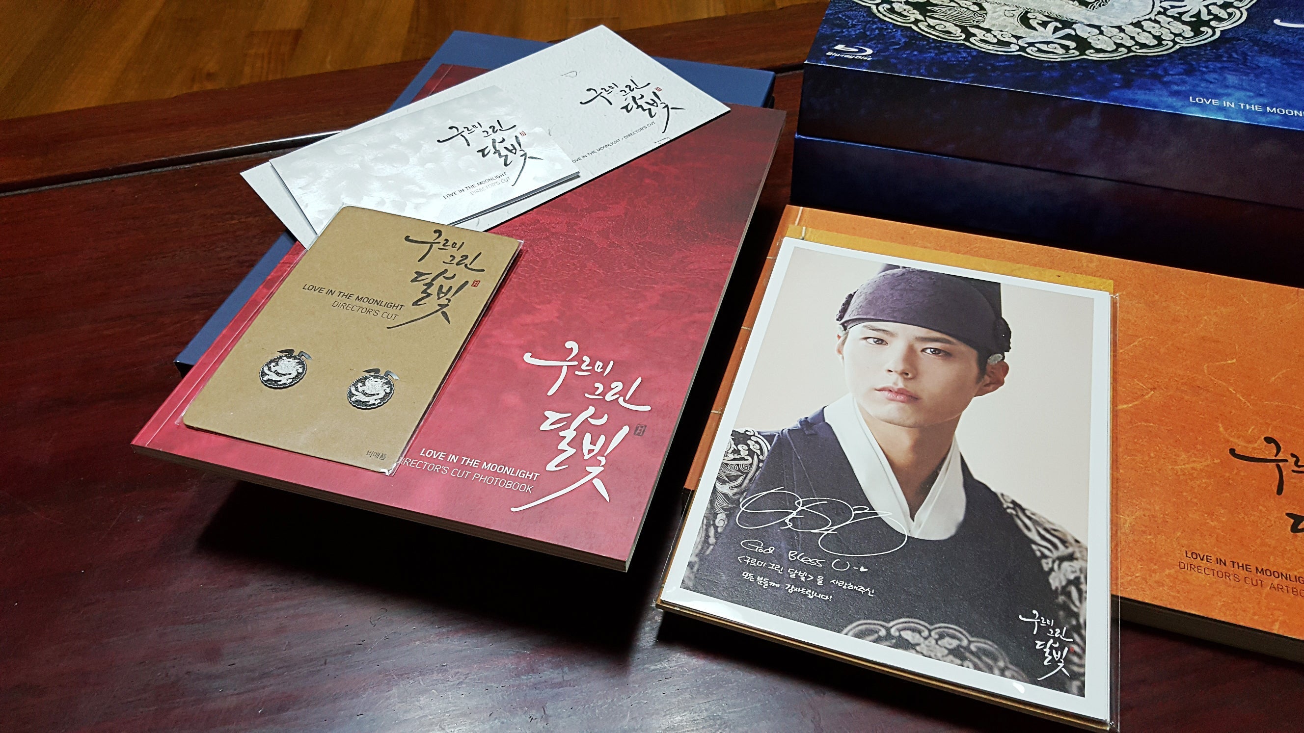 Get your hands on the ultimate Love in the Moonlight Blu-ray Director's Cut pre-order package and relive the enchanting moments of this fan-favorite K-drama!
