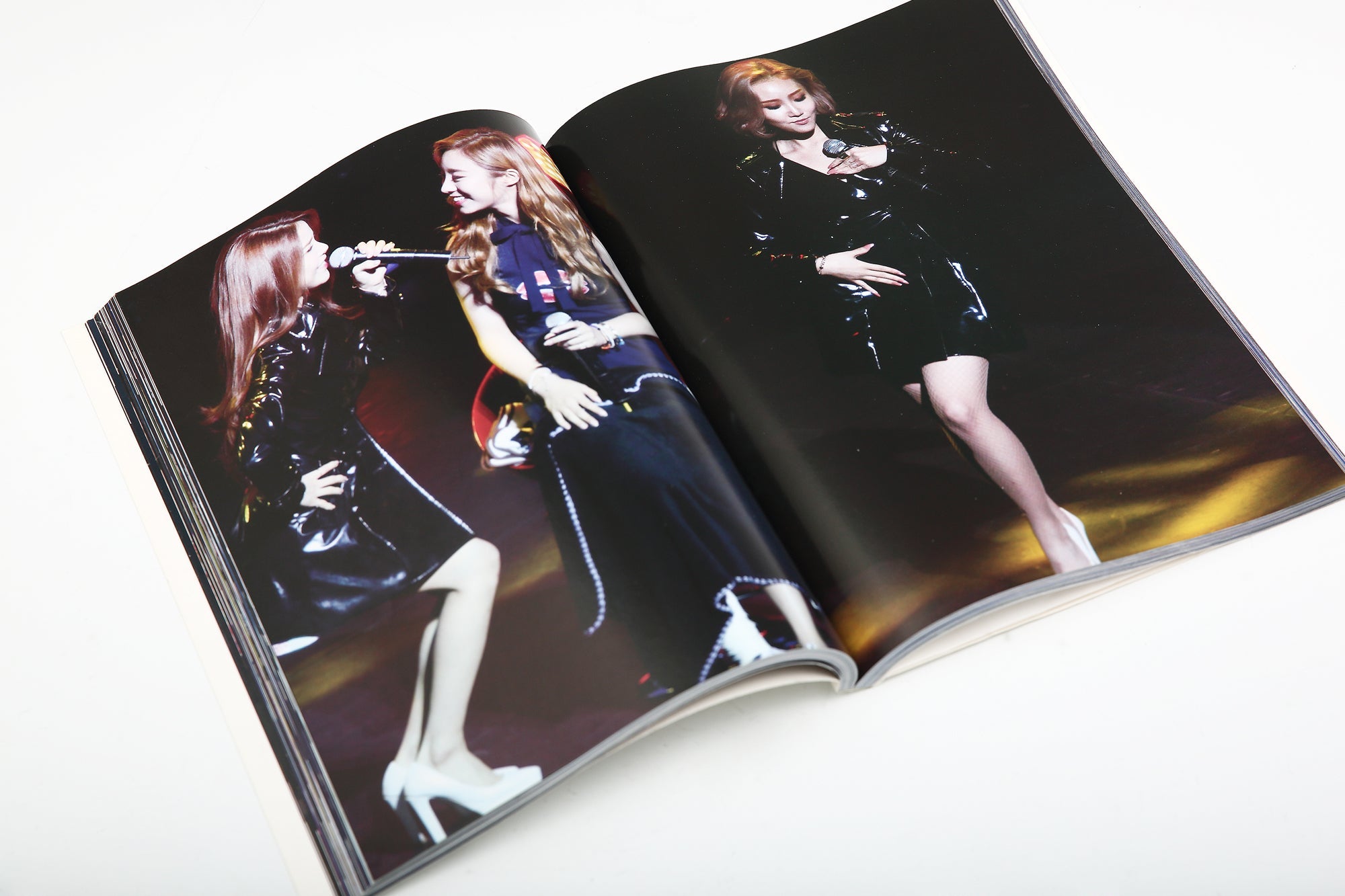 MAMAMOO's 1st Moo Party Photobook